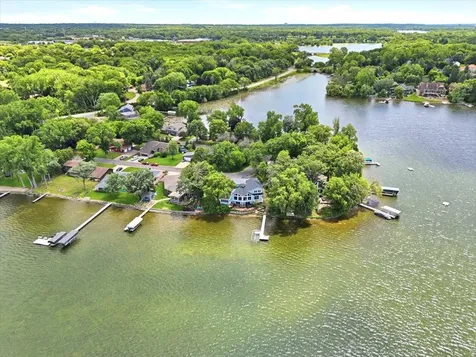 737 Carla Lane Little Canada MN 55109