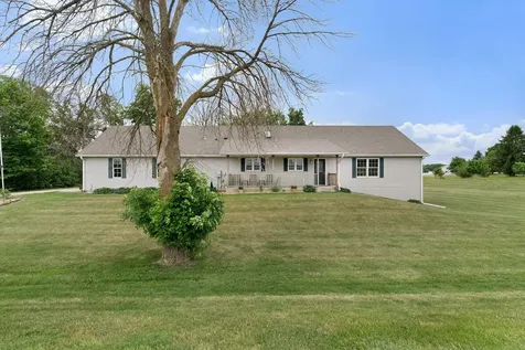 18486 625th Street Dodge Center MN 55927