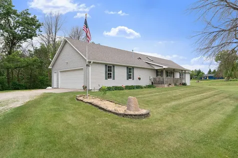 18486 625th Street Dodge Center MN 55927