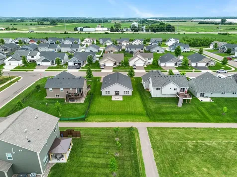 6631 210th Street W Farmington MN 55024