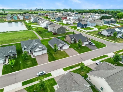 6631 210th Street W Farmington MN 55024