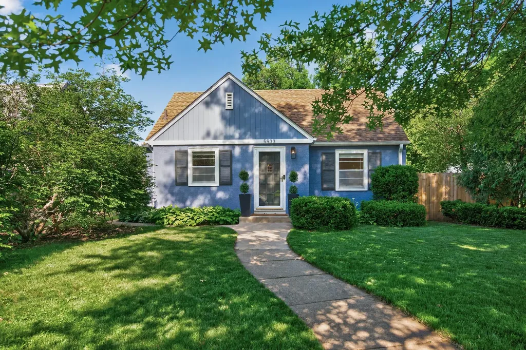 5933 York Avenue S Edina MN 55410