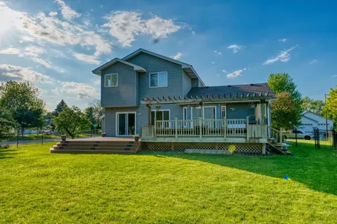 3803 Globe Flower Circle N Brooklyn Park MN 55443