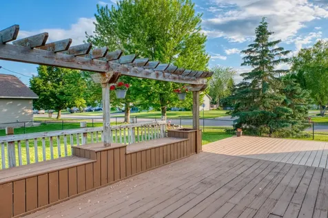 3803 Globe Flower Circle N Brooklyn Park MN 55443