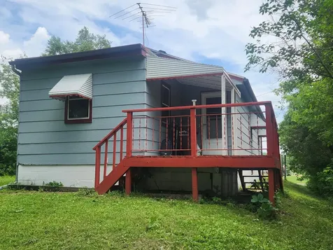 1715 Budd Avenue Maple Plain MN 55359
