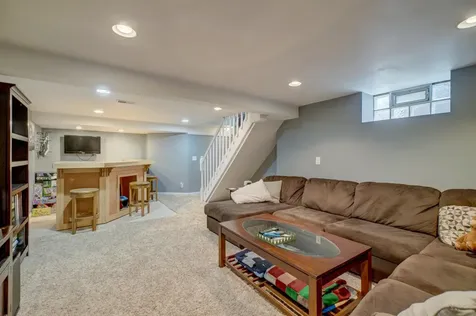 1742 Nevada Avenue E Saint Paul MN 55106