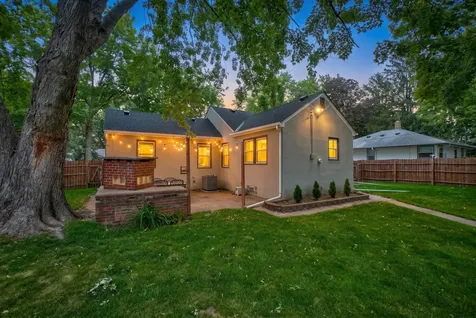 1742 Nevada Avenue E Saint Paul MN 55106