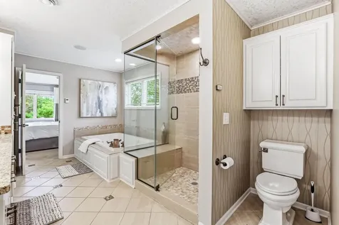 9353 Shetland Road Eden Prairie MN 55347