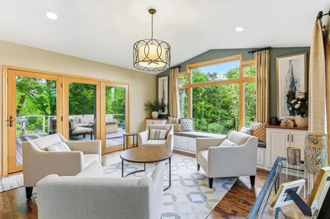 9353 Shetland Road Eden Prairie MN 55347