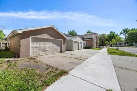 631 Western Avenue N Saint Paul MN 55103