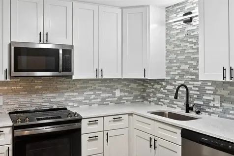 5643 Green Circle Drive Minnetonka MN 55343