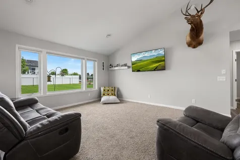 14890 Weston Circle Little Falls MN 56345