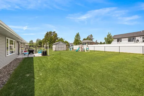 14890 Weston Circle Little Falls MN 56345