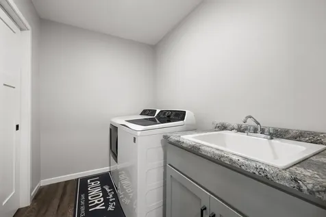 14890 Weston Circle Little Falls MN 56345