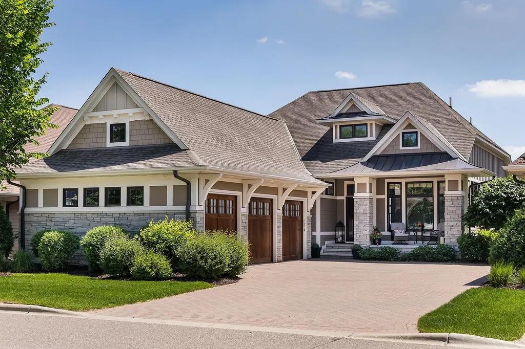 15489 Legacy Oaks Trail Minnetonka MN 55391