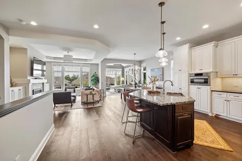 15489 Legacy Oaks Trail Minnetonka MN 55391