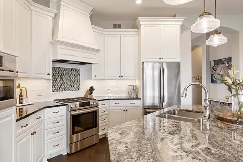 15489 Legacy Oaks Trail Minnetonka MN 55391