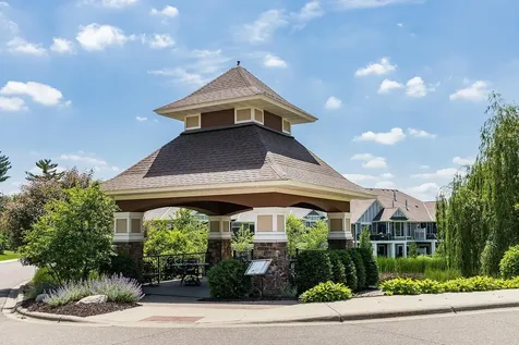 15489 Legacy Oaks Trail Minnetonka MN 55391