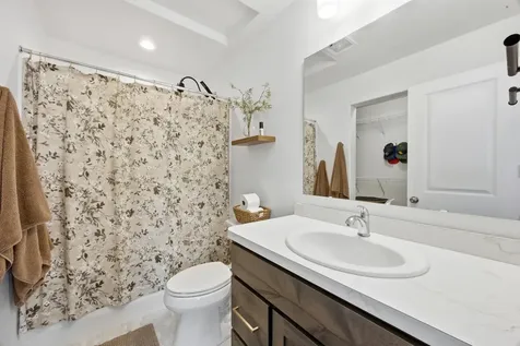 6321 Saint Ann Avenue Horace ND 58047