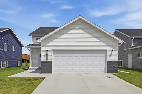 6321 Saint Ann Avenue Horace ND 58047