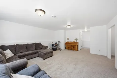6321 Saint Ann Avenue Horace ND 58047