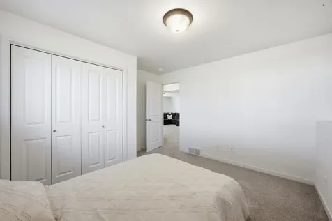 6321 Saint Ann Avenue Horace ND 58047