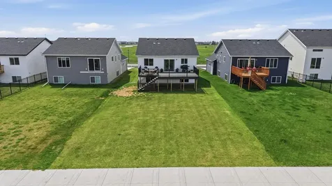 6321 Saint Ann Avenue Horace ND 58047