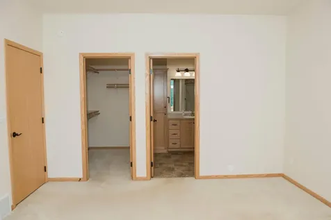 1307 2nd Street S Moorhead MN 56560