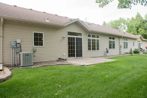 1307 2nd Street S Moorhead MN 56560