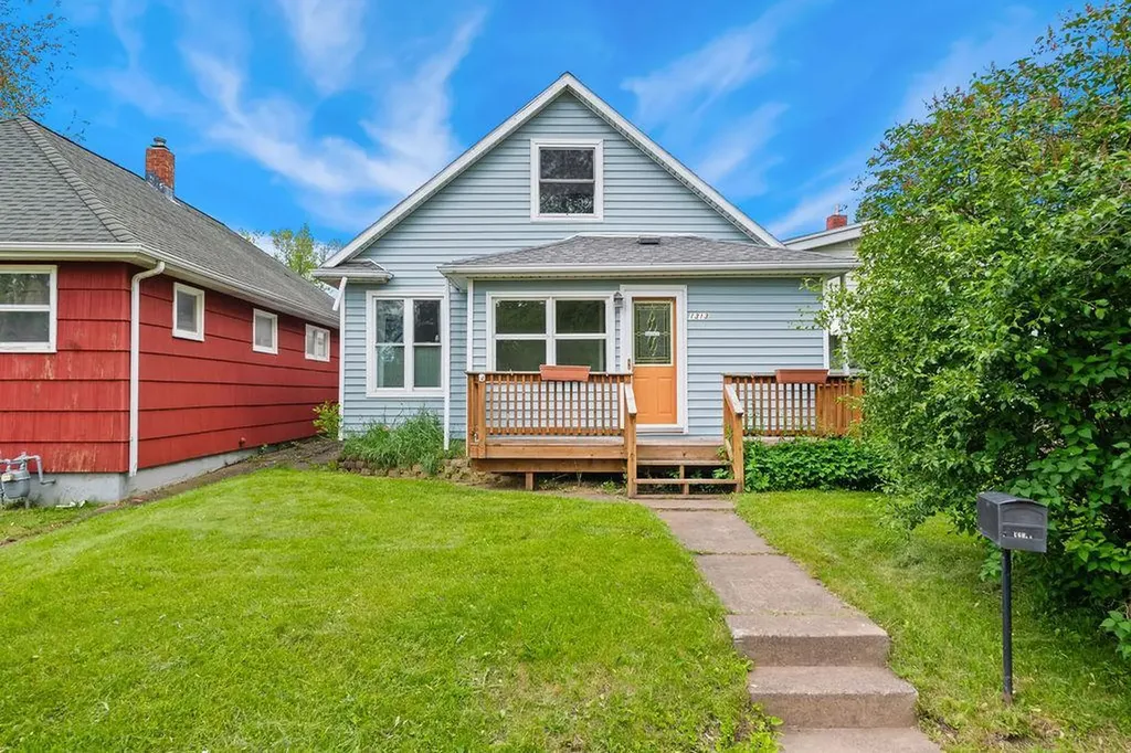 1313 98th Avenue W Duluth MN 55808