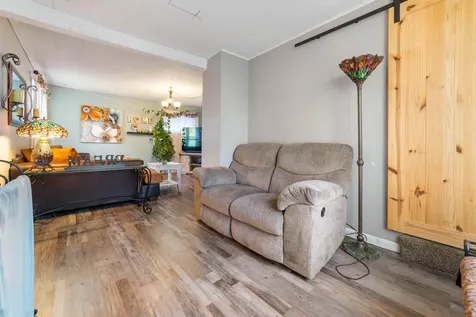 1313 98th Avenue W Duluth MN 55808