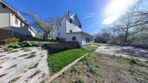 1017 Pine Street Dawson MN 56232