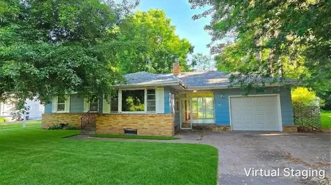 515 7th Ave NE Pine City MN 55063
