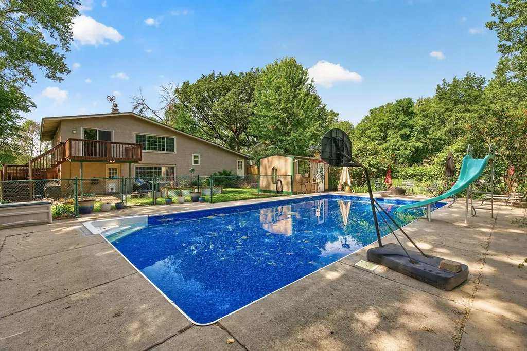 1504 Crystal Lake Road E Burnsville MN 55306