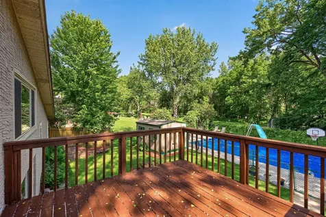 1504 Crystal Lake Road E Burnsville MN 55306