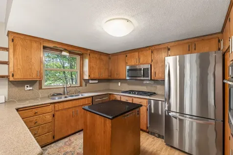 1504 Crystal Lake Road E Burnsville MN 55306