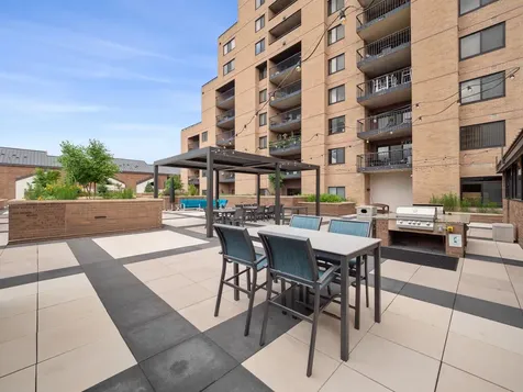 20 2nd Street NE Minneapolis MN 55413