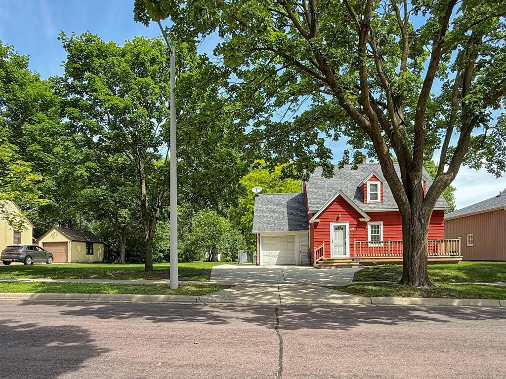 419 Webster Street Fairmont MN 56031