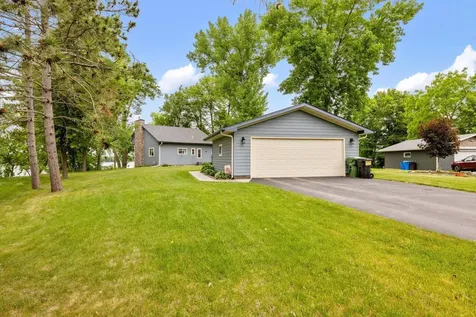 10421 Park Circle Pine City MN 55063