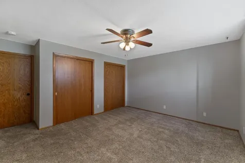 813 6th Avenue N Fargo ND 58102