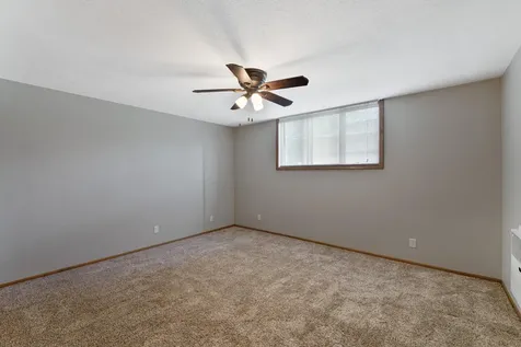 813 6th Avenue N Fargo ND 58102