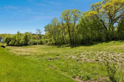 5720 57th Place N Lake Elmo MN 55042