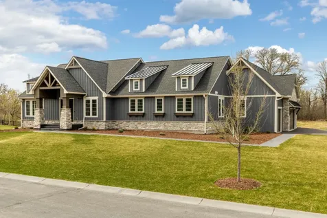 5720 57th Place N Lake Elmo MN 55042