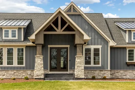 5720 57th Place N Lake Elmo MN 55042