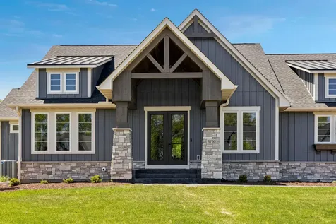 5720 57th Place N Lake Elmo MN 55042