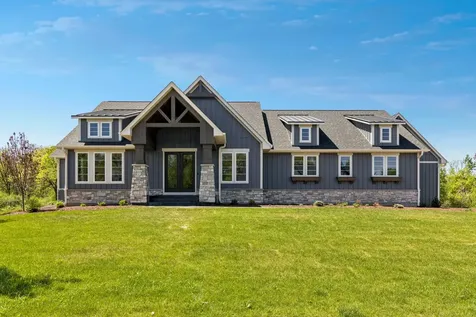 5720 57th Place N Lake Elmo MN 55042