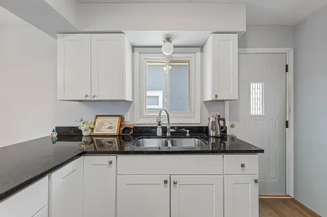 819 Morgan Avenue N Minneapolis MN 55411
