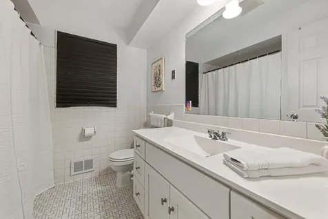 819 Morgan Avenue N Minneapolis MN 55411