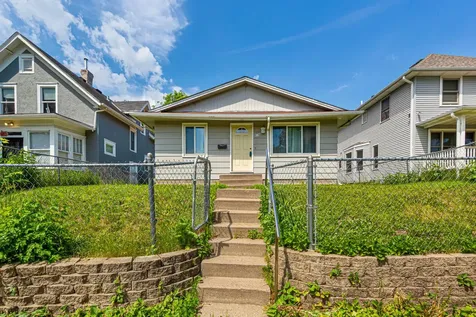 819 Morgan Avenue N Minneapolis MN 55411