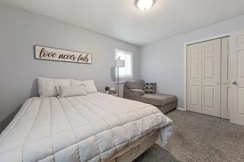 819 Morgan Avenue N Minneapolis MN 55411